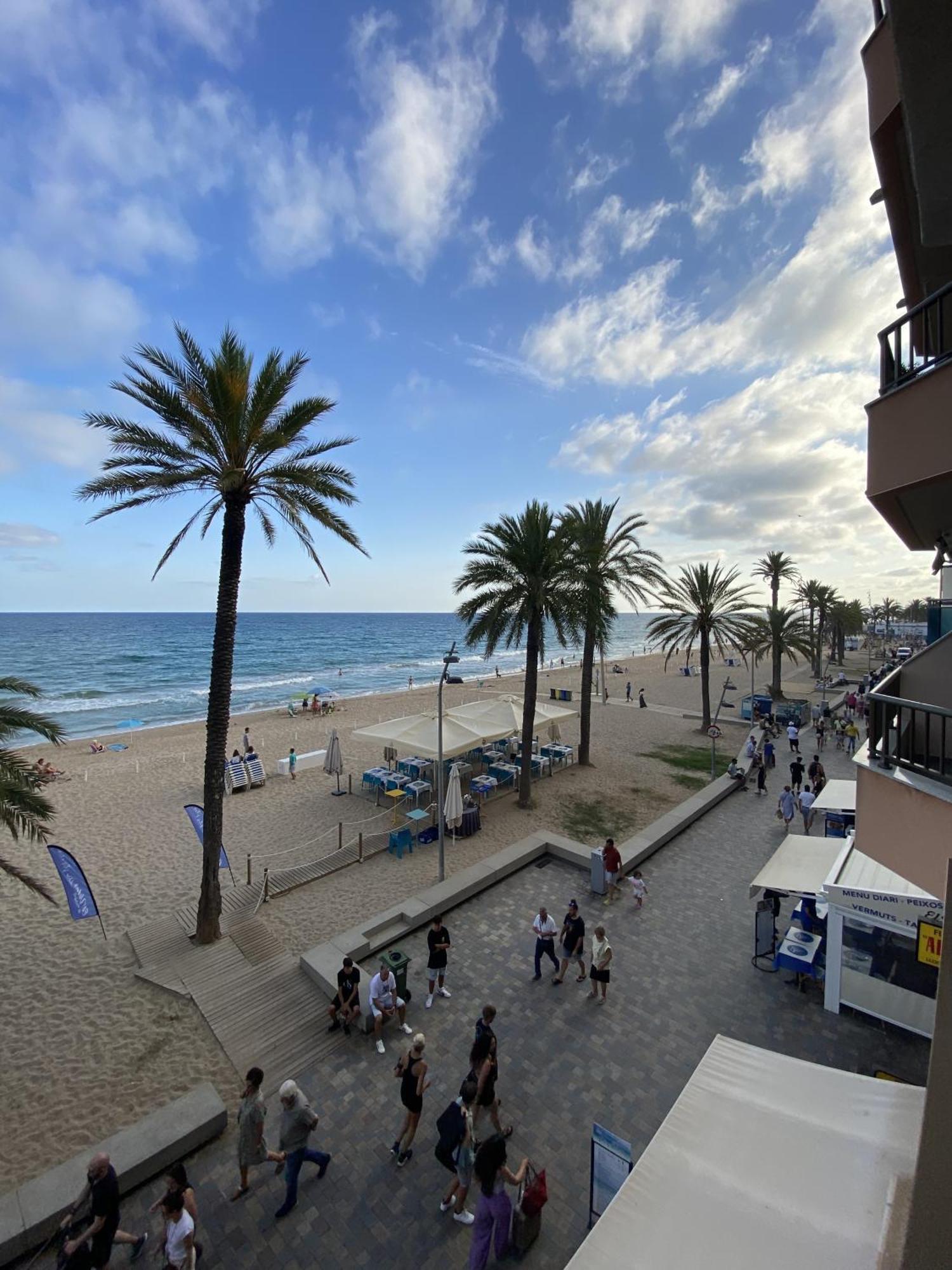 El Velero Una Terraza Al Mar Apartment Calafell Exterior photo